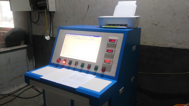 计算机控制试压泵