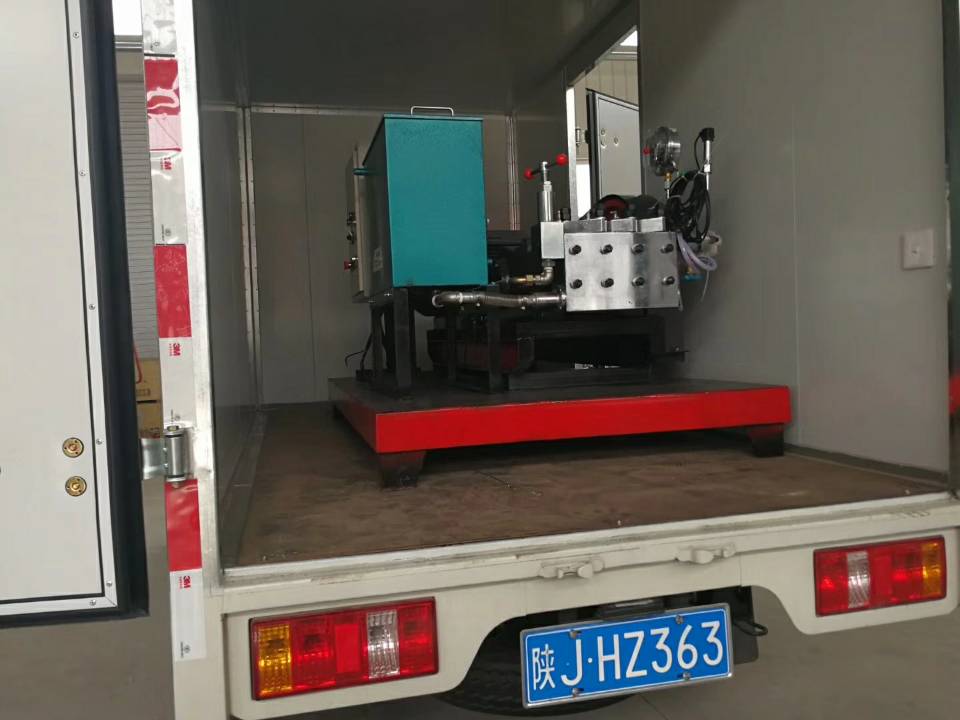 车载撬装试压泵