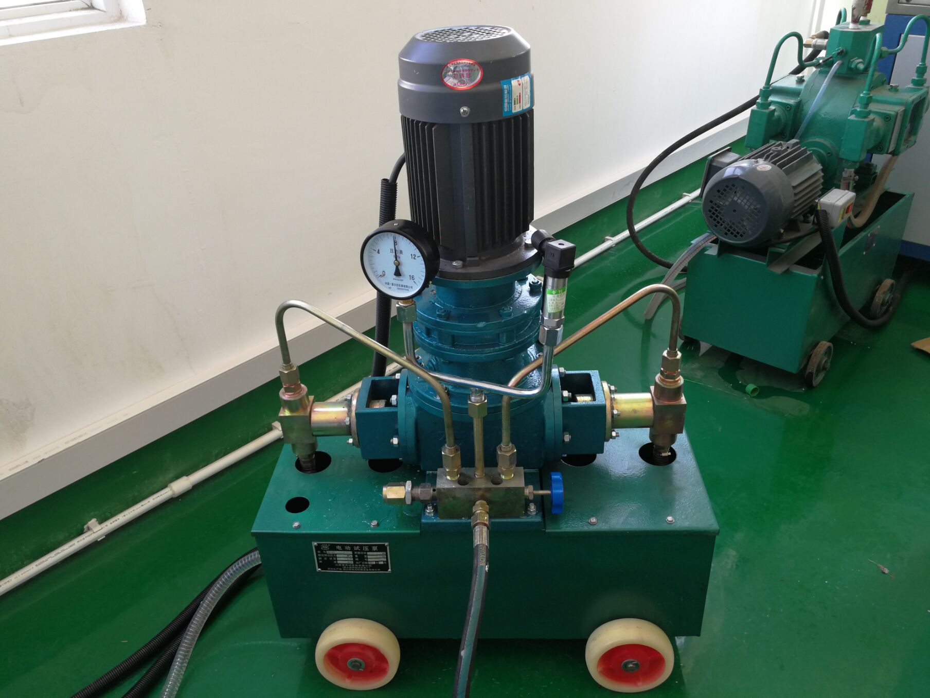 双缸电动试压泵
