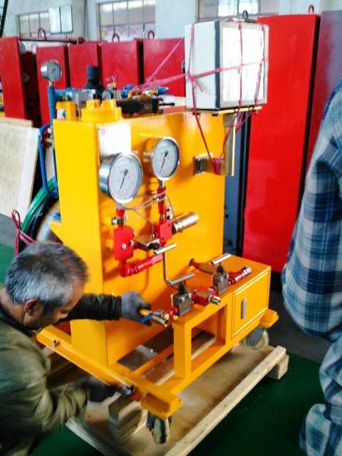 QST气动试压泵图片2 QST气动试压泵图片2