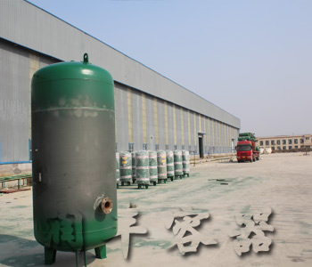 0.3~100立方空气储罐图片4 0.3~100立方空气储罐图片4