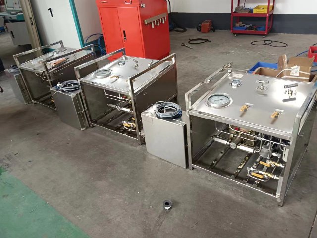 便携式气动试压泵图片4 便携式气动试压泵图片4